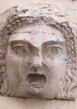 BUFALE ARCHEOLOGICHE dal Giornale dell’Arte Ottobre 2017 “Punto e a Capua”