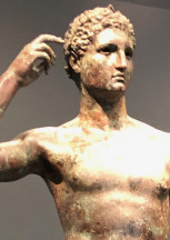 Faccia di bronzo